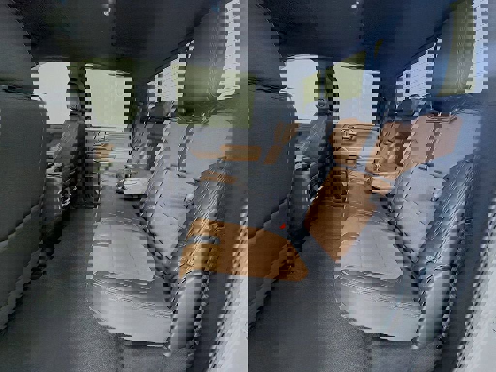 Used 2022 Chevrolet Silverado 3500 High Country image 27