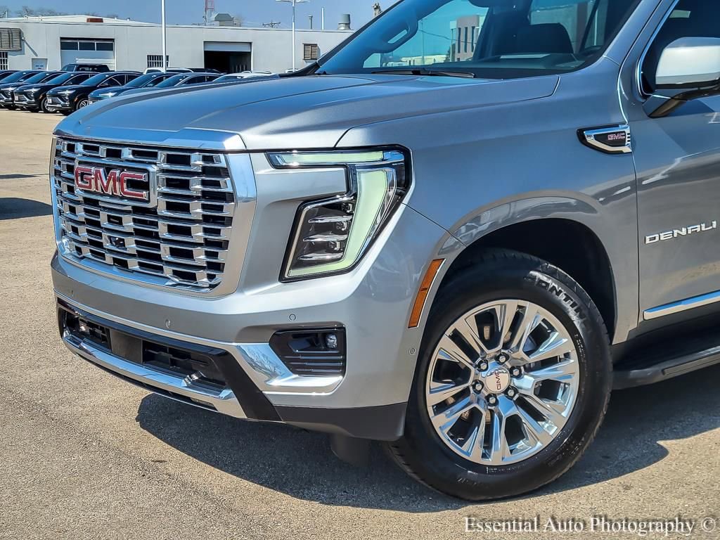 Used 2025 GMC Yukon Denali image 2