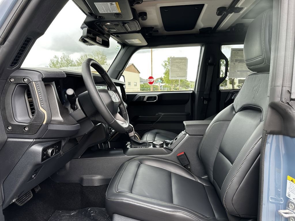 New 2025 Ford Bronco Badlands image 13