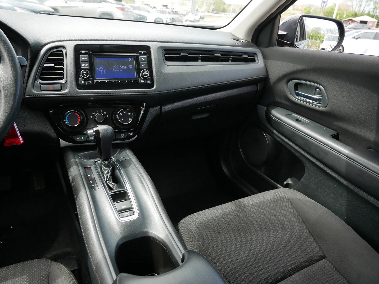 Used 2016 Honda HR-V LX image 14