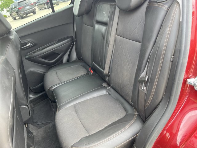 Used 2022 Chevrolet Trax LT w/ Driver Confidence Package AWD/4WD image 25