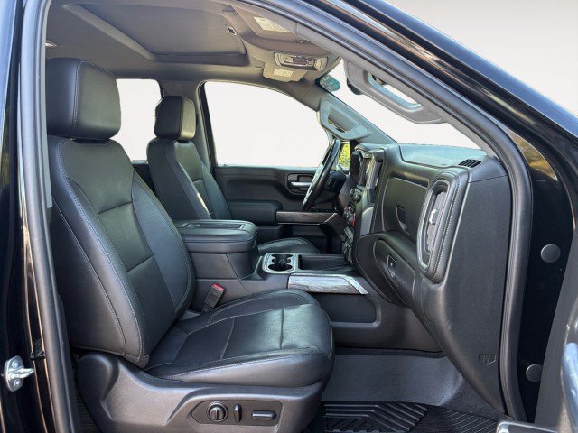 Used 2020 Chevrolet Silverado 1500 LTZ w/ LTZ Premium Package AWD/4WD image 10