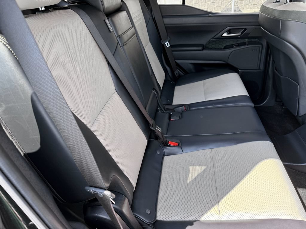Used 2024 Lexus GX 550 AWD/4WD image 32