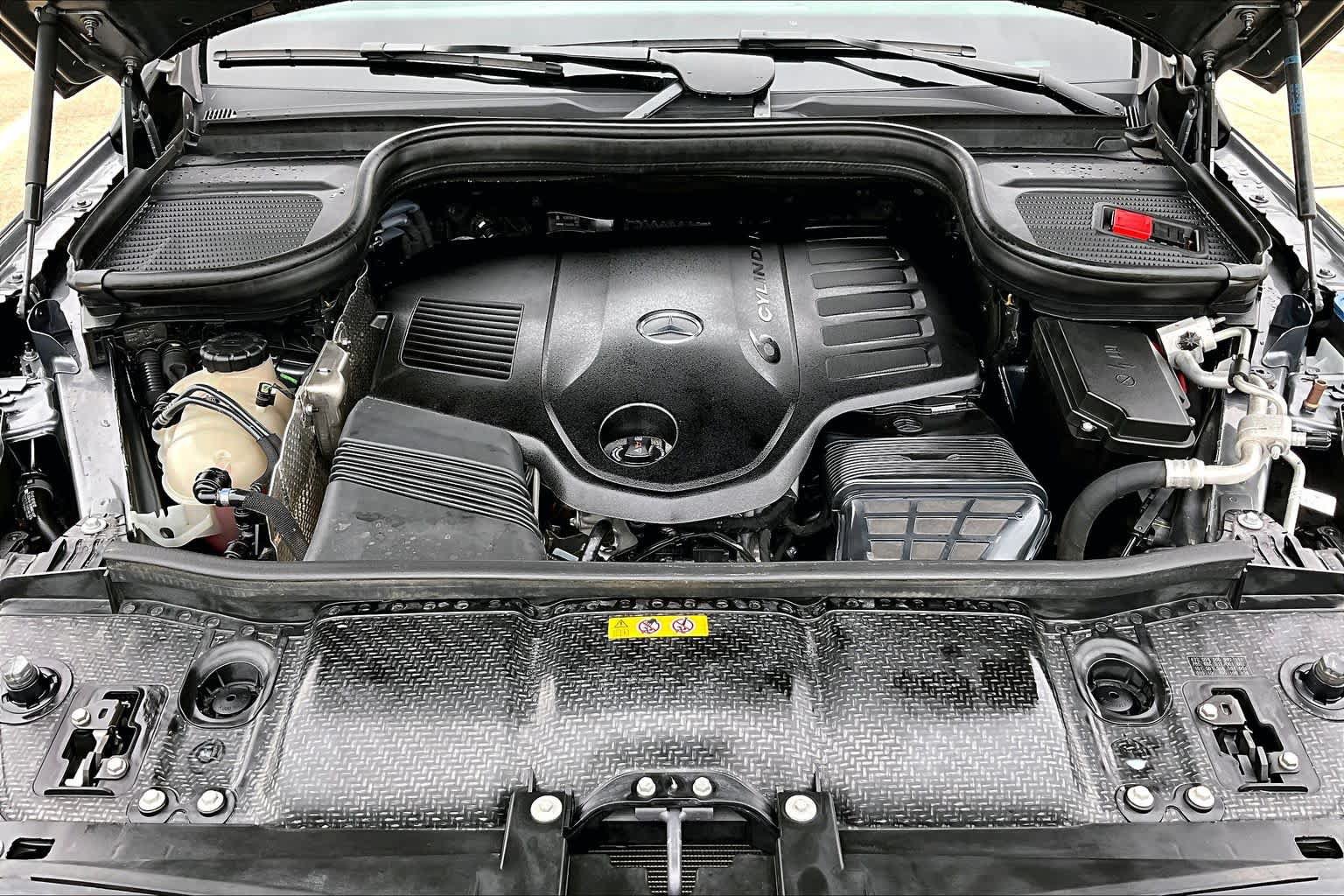 Used 2023 Mercedes-Benz GLE 450 4MATIC image 32
