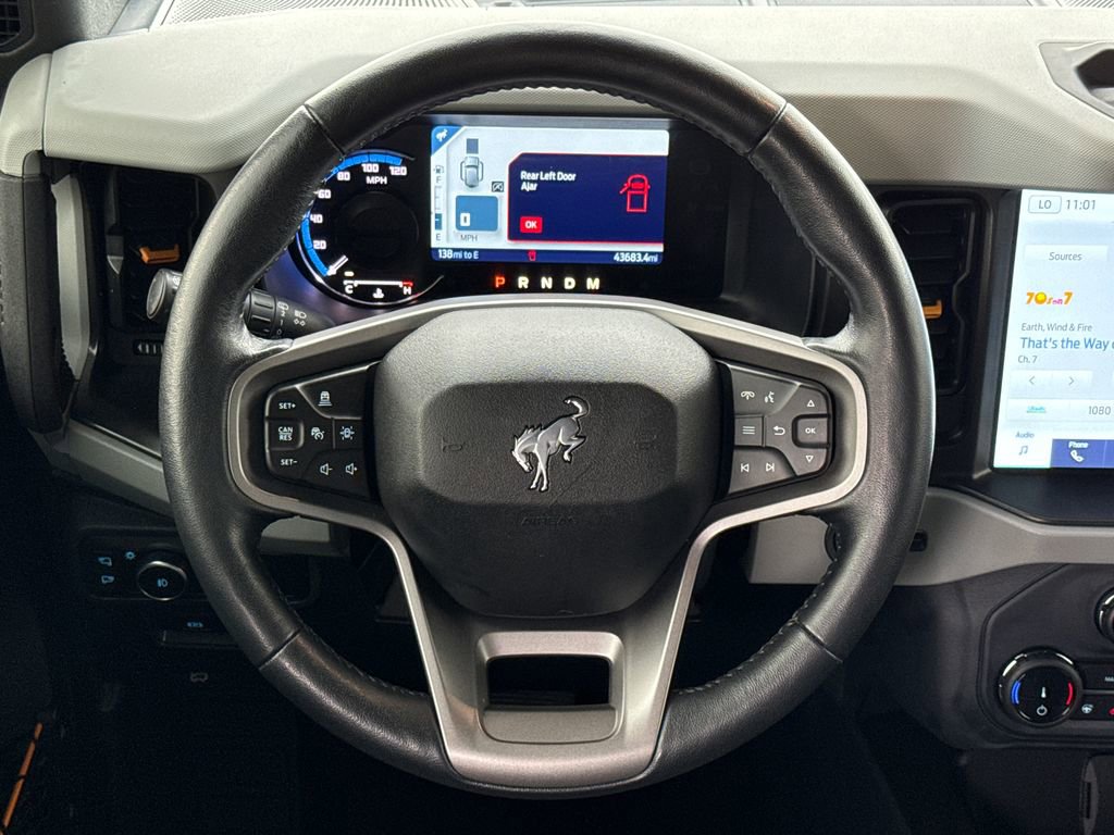 Used 2022 Ford Bronco Badlands AWD/4WD image 16