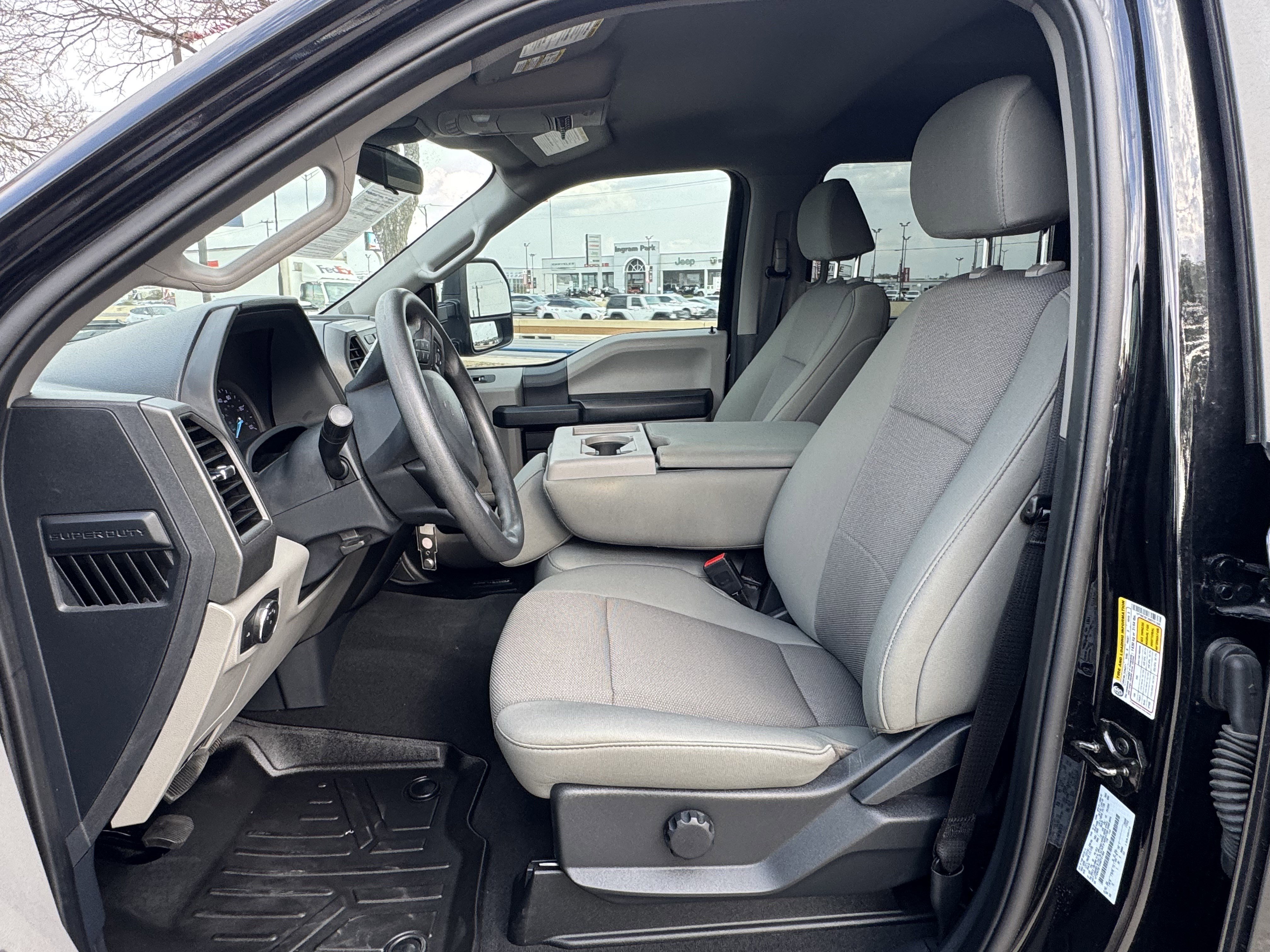 Used 2022 Ford F250 XL w/ STX Appearance Package image 18