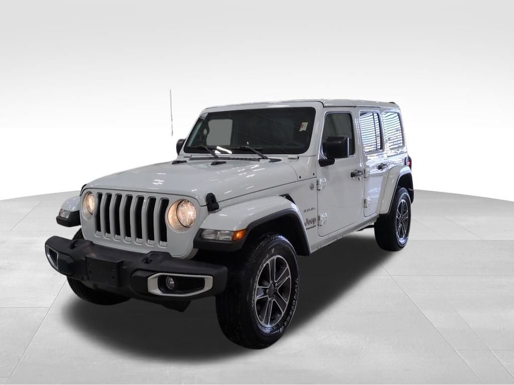 Used 2023 Jeep Wrangler Sahara image 3