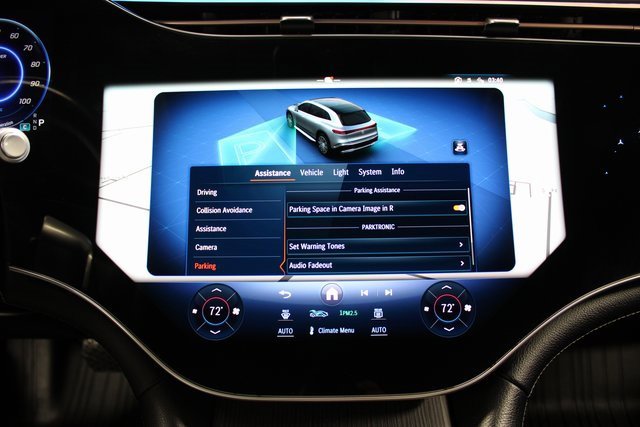 Used 2023 Mercedes-Benz EQS 580 4MATIC SUV image 31