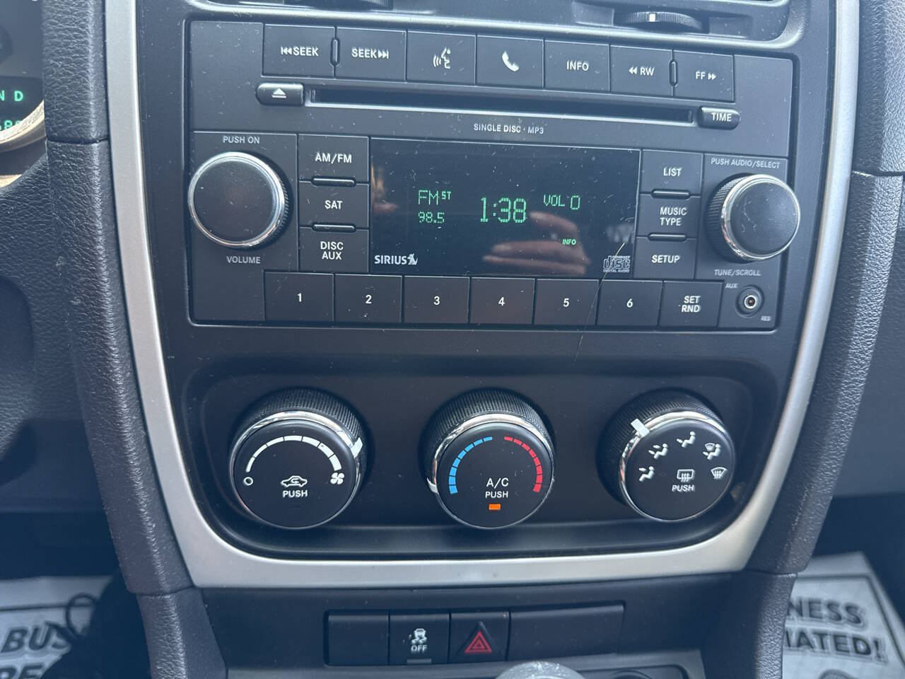 Used 2011 Dodge Caliber Mainstreet FWD image 29