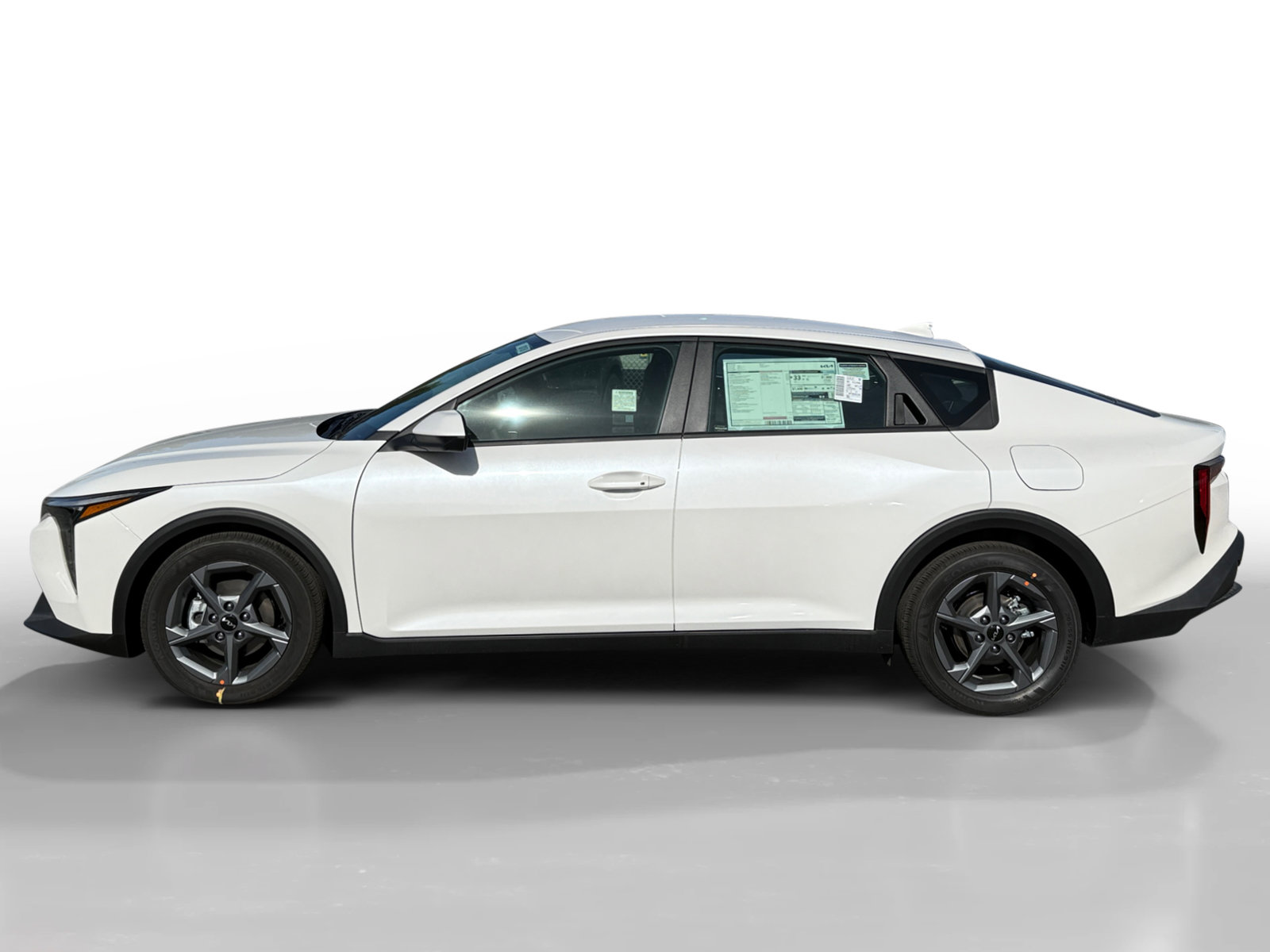 New 2027 Kia K4 FWD image 2