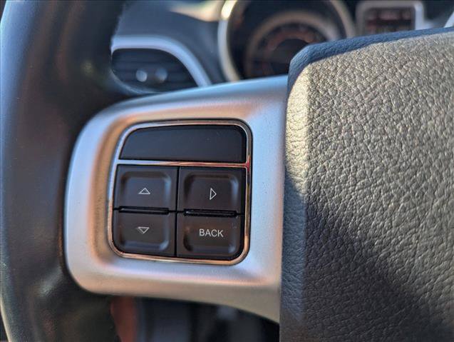 Used 2014 Dodge Journey SE w/ Flexible Seating Group FWD image 14