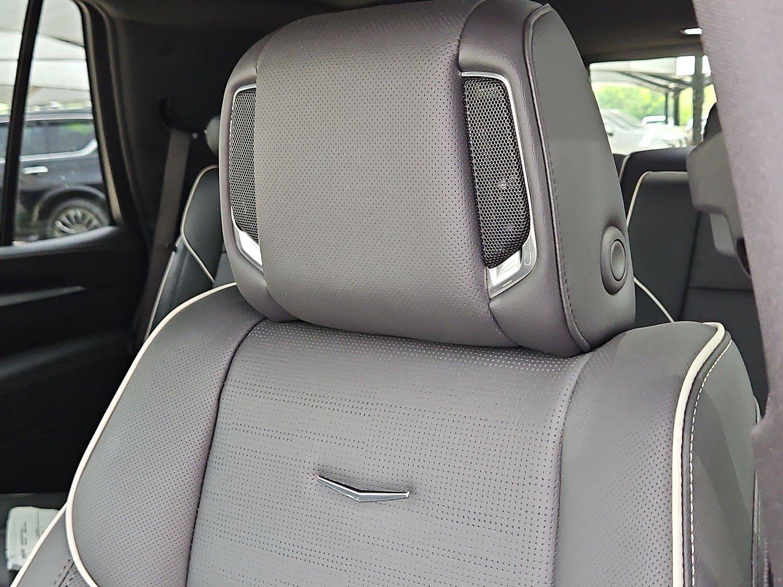 New 2026 Cadillac Escalade Sport w/ Touring Package AWD/4WD image 11