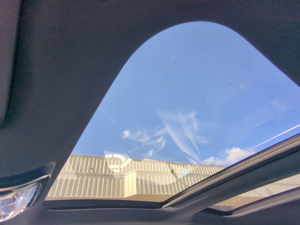 New 2025 Mercedes-Benz C 300 4MATIC Sedan image 15