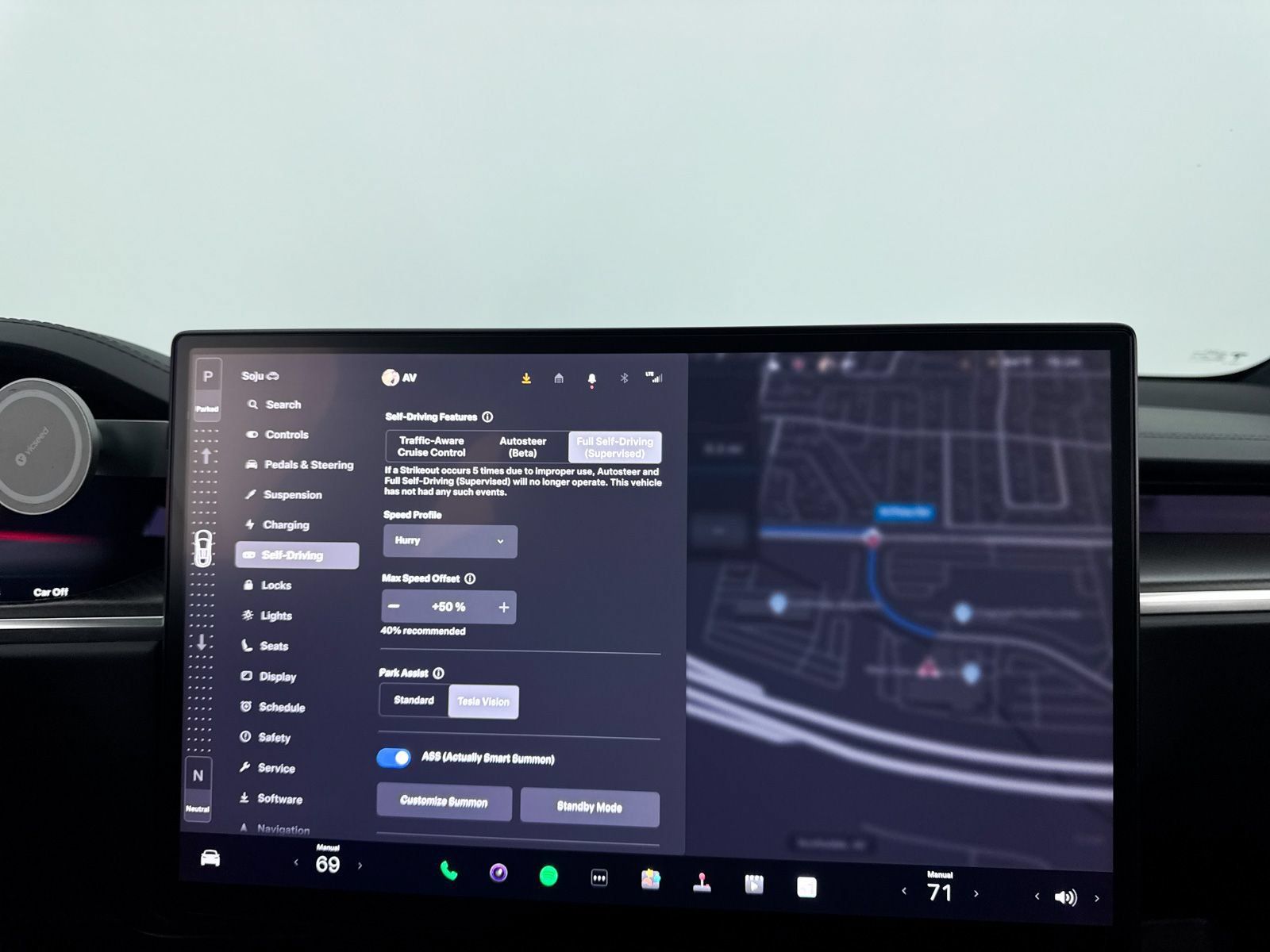 Used 2022 Tesla Model X Plaid AWD/4WD image 27