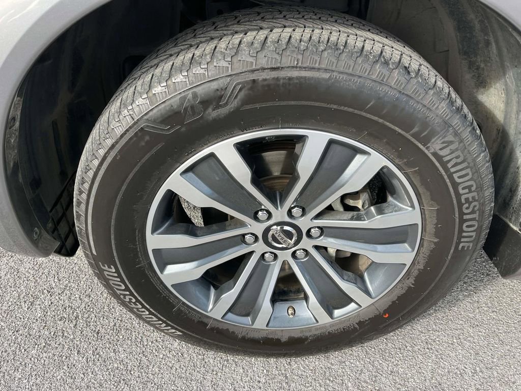 Used 2018 Nissan Armada SL w/ Premium Package image 9