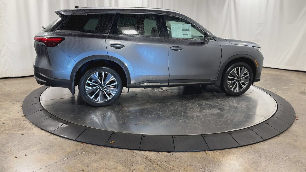Certified 2026 INFINITI QX60 Luxe w/ Cargo Package AWD/4WD image 13
