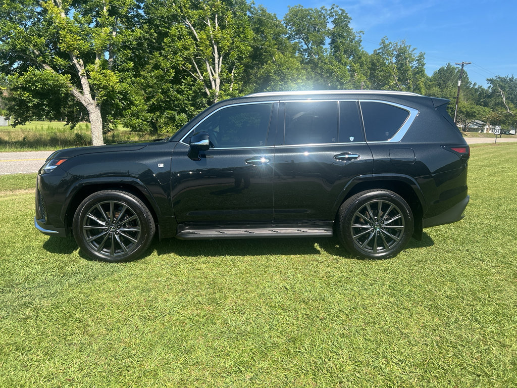 Used 2026 Lexus LX 600 F Sport AWD/4WD image 8