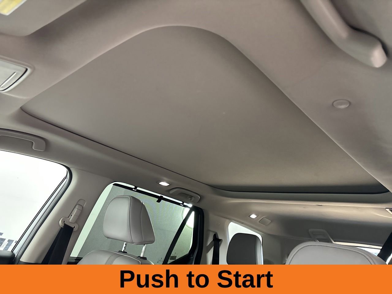 Used 2023 Honda Pilot Touring image 9