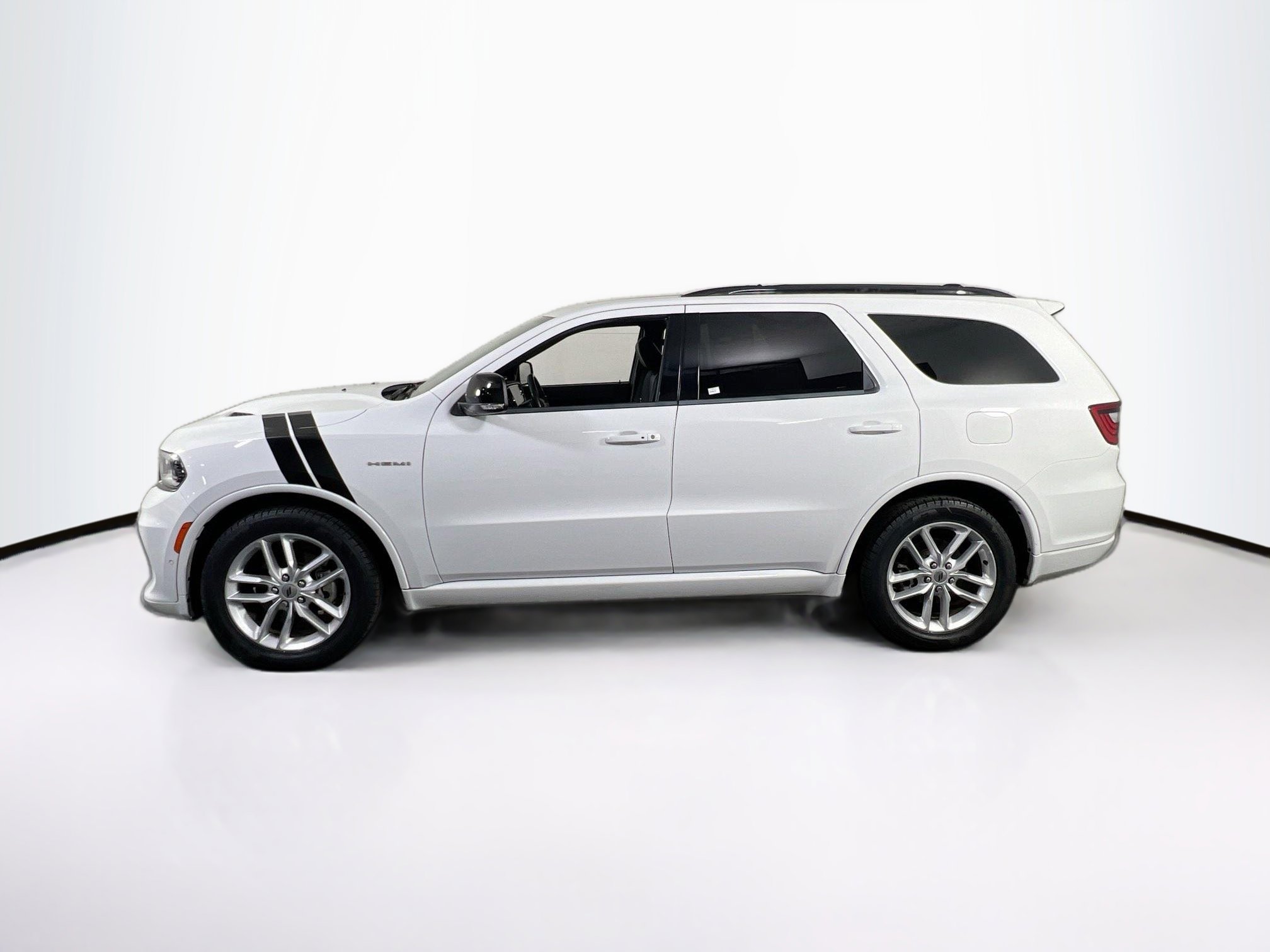 Used 2023 Dodge Durango R/T AWD/4WD image 8