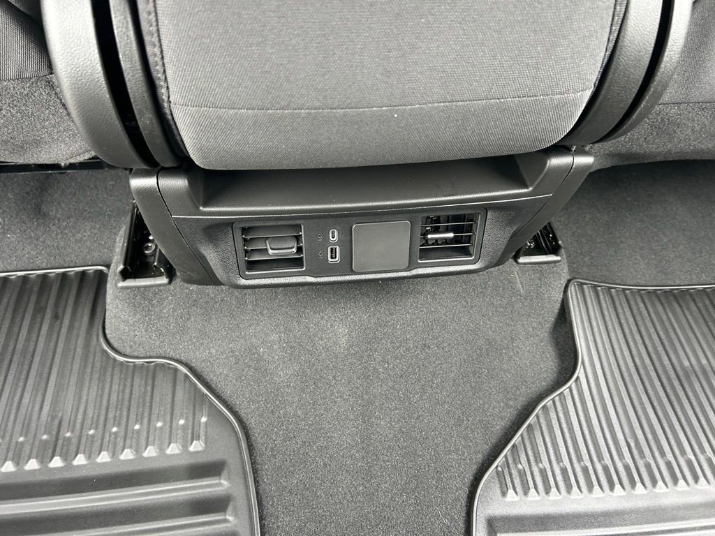 New 2026 Chevrolet Silverado 1500 Custom Trail Boss w/ LPO, Dark Essentials Package image 35