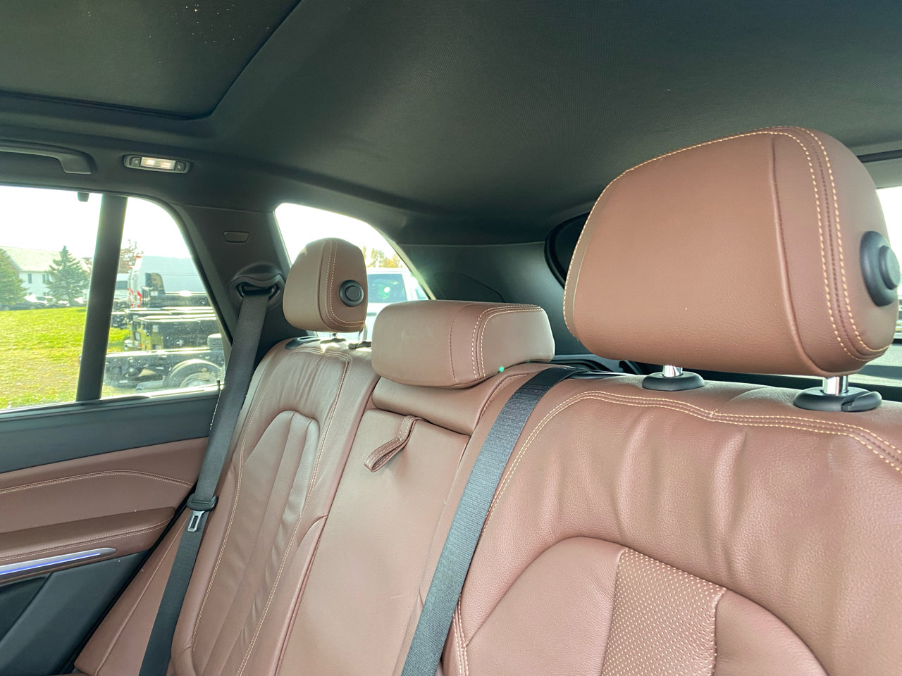 Used 2019 BMW X5 xDrive40i w/ Executive Package image 30