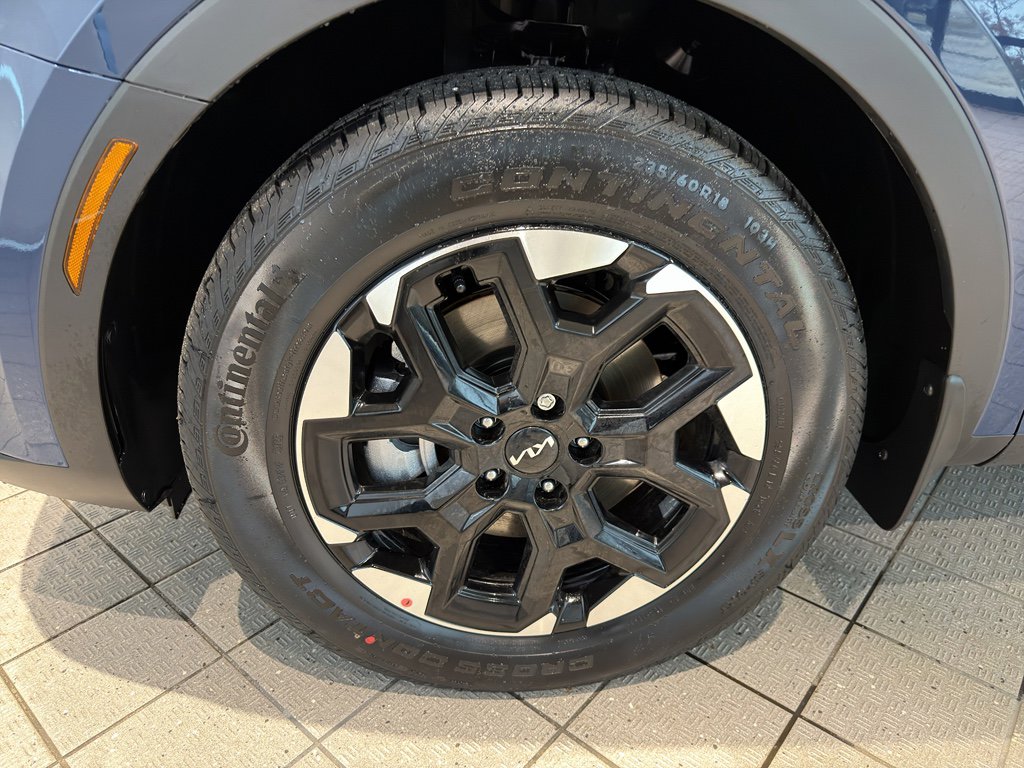 New 2026 Kia Sorento S w/ S Panoramic Sunroof Package image 9