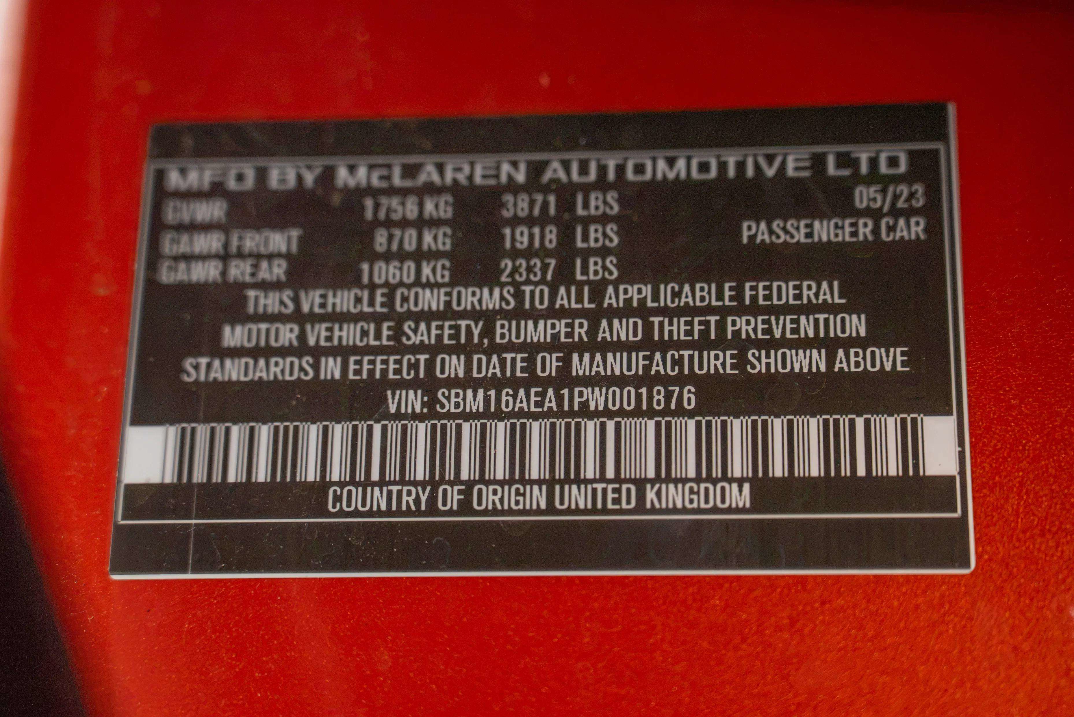 Used 2023 McLaren Artura RWD image 36