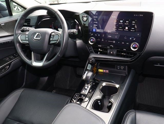 Used 2025 Lexus NX 350h AWD w/ Accessory Package (2T) image 11