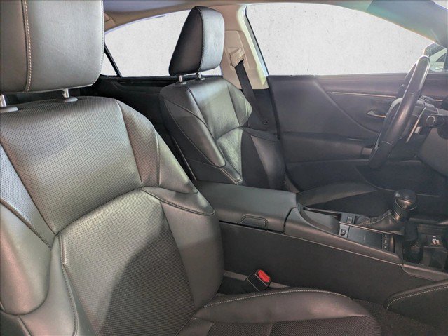 Used 2019 Lexus ES 300h w/ Premium Package FWD image 22