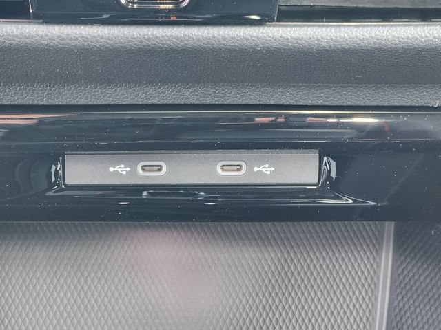 New 2026 Volkswagen Golf SE FWD image 29