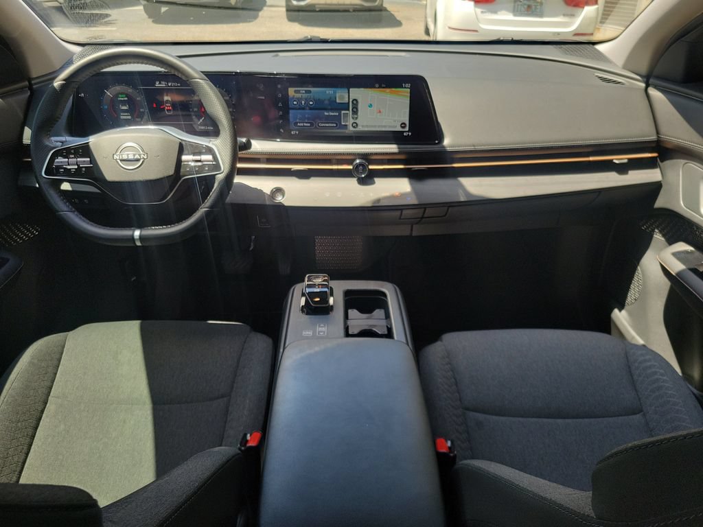 Used 2023 Nissan Ariya FWD image 3