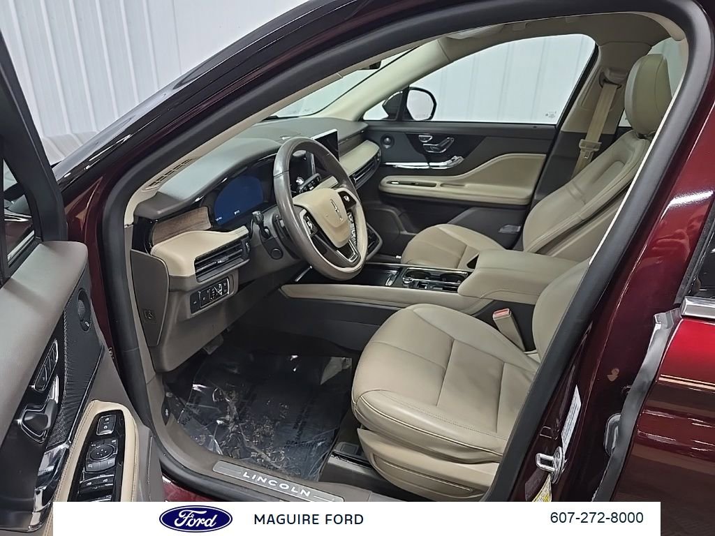 Used 2021 Lincoln Corsair Reserve w/ Sport Package image 32