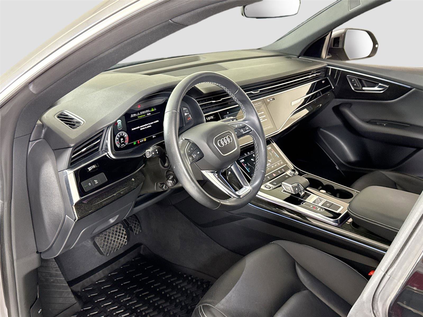 Used 2021 Audi Q8 Premium Plus image 13