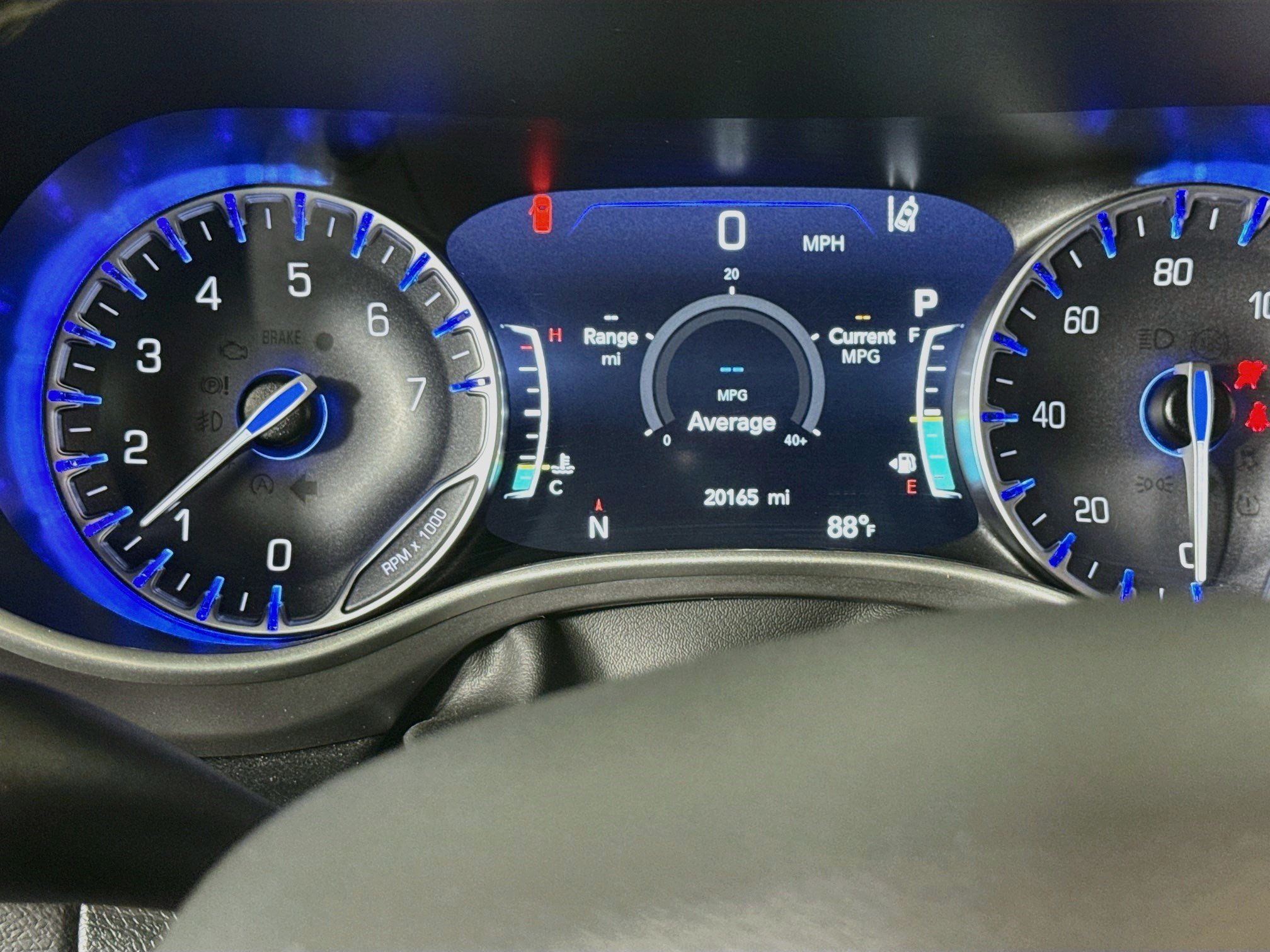 Used 2026 Chrysler Pacifica Select FWD image 16
