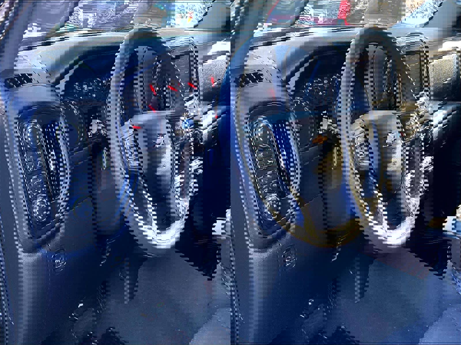 Used 2021 Chevrolet Silverado 1500 Custom image 8