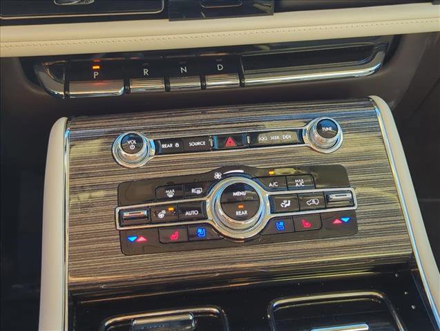Used 2024 Lincoln Aviator Black Label image 16