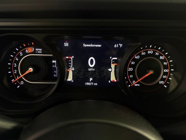 Used 2024 Jeep Wrangler Sahara w/ Technology Group image 18