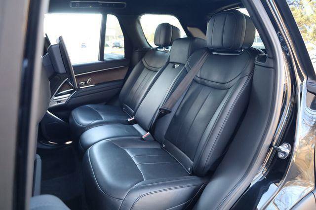 Used 2023 Land Rover Range Rover Autobiography AWD/4WD image 20