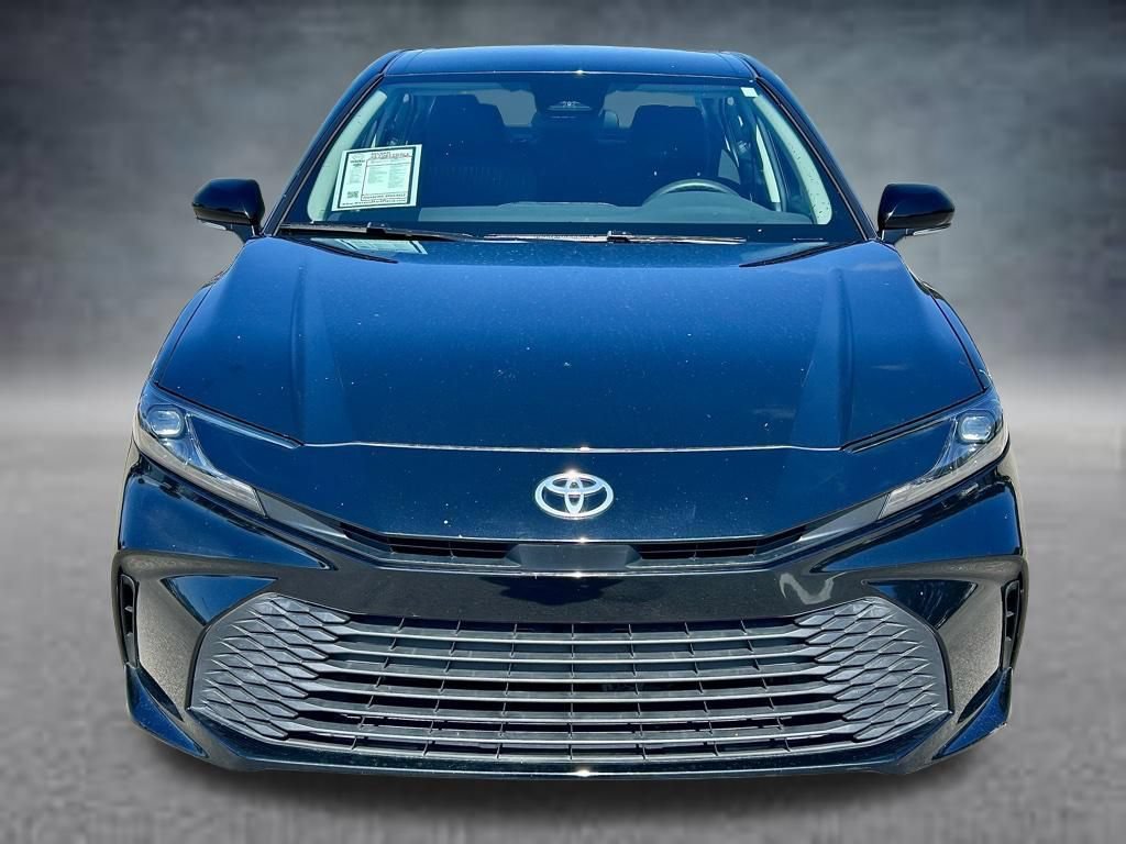 Used 2025 Toyota Camry LE FWD image 2