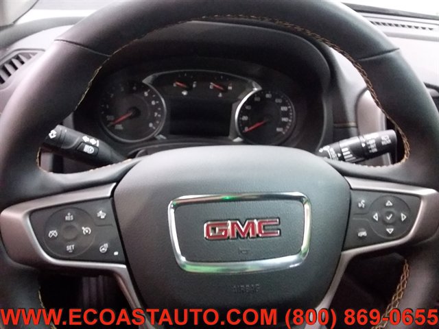Used 2024 GMC Terrain AT4 AWD/4WD image 10
