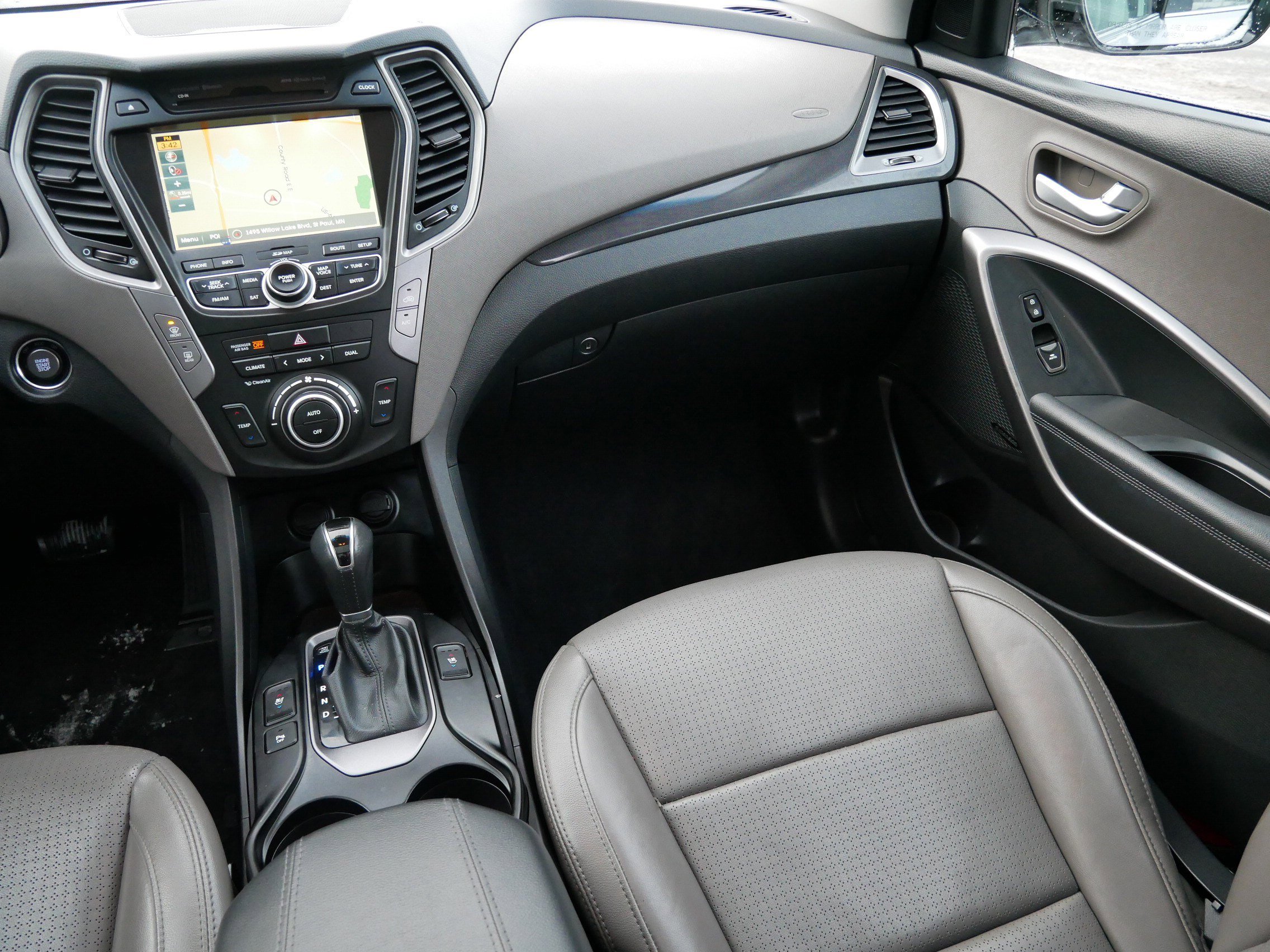 Used 2015 Hyundai Santa Fe Sport w/ Option Group 04 image 11