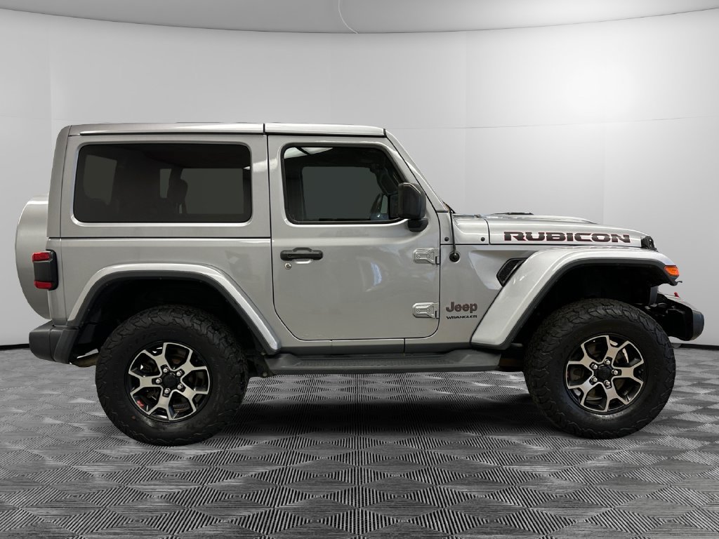 Used 2018 Jeep Wrangler Rubicon AWD/4WD image 8