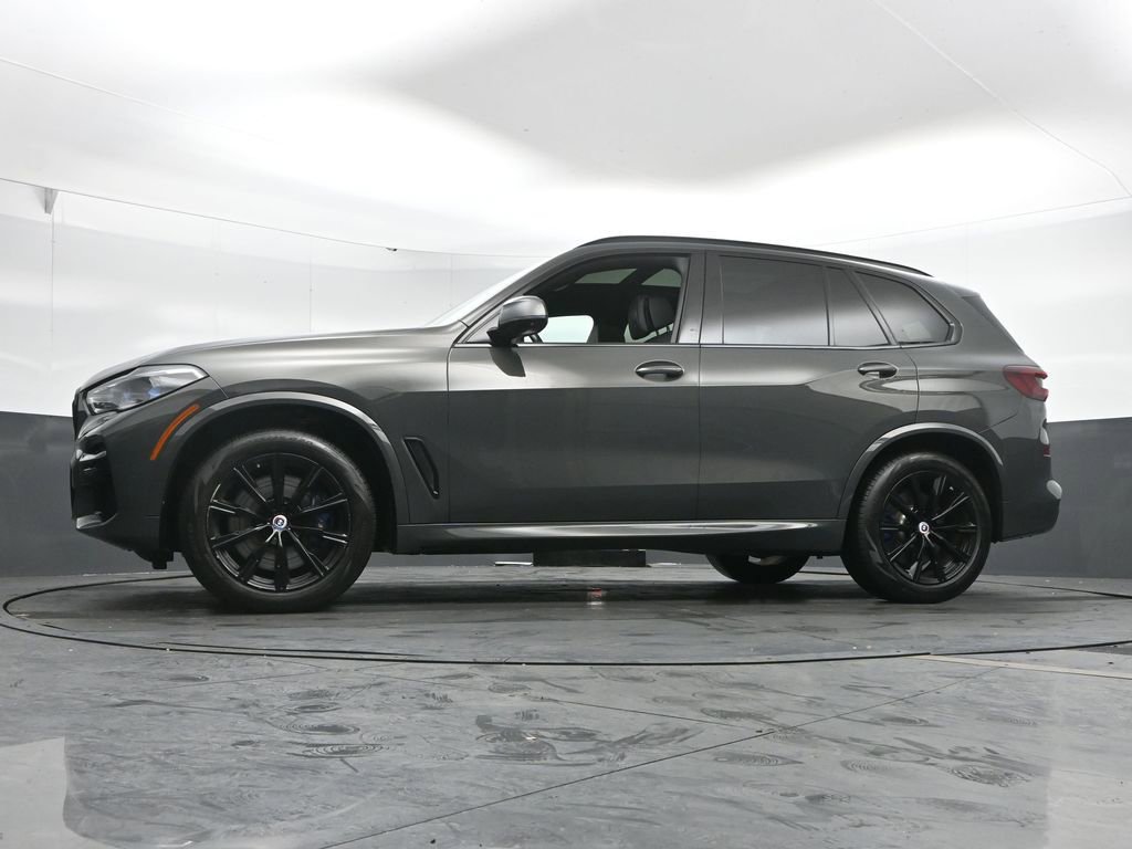 Used 2023 BMW X5 M50i w/ Executive Package image 51