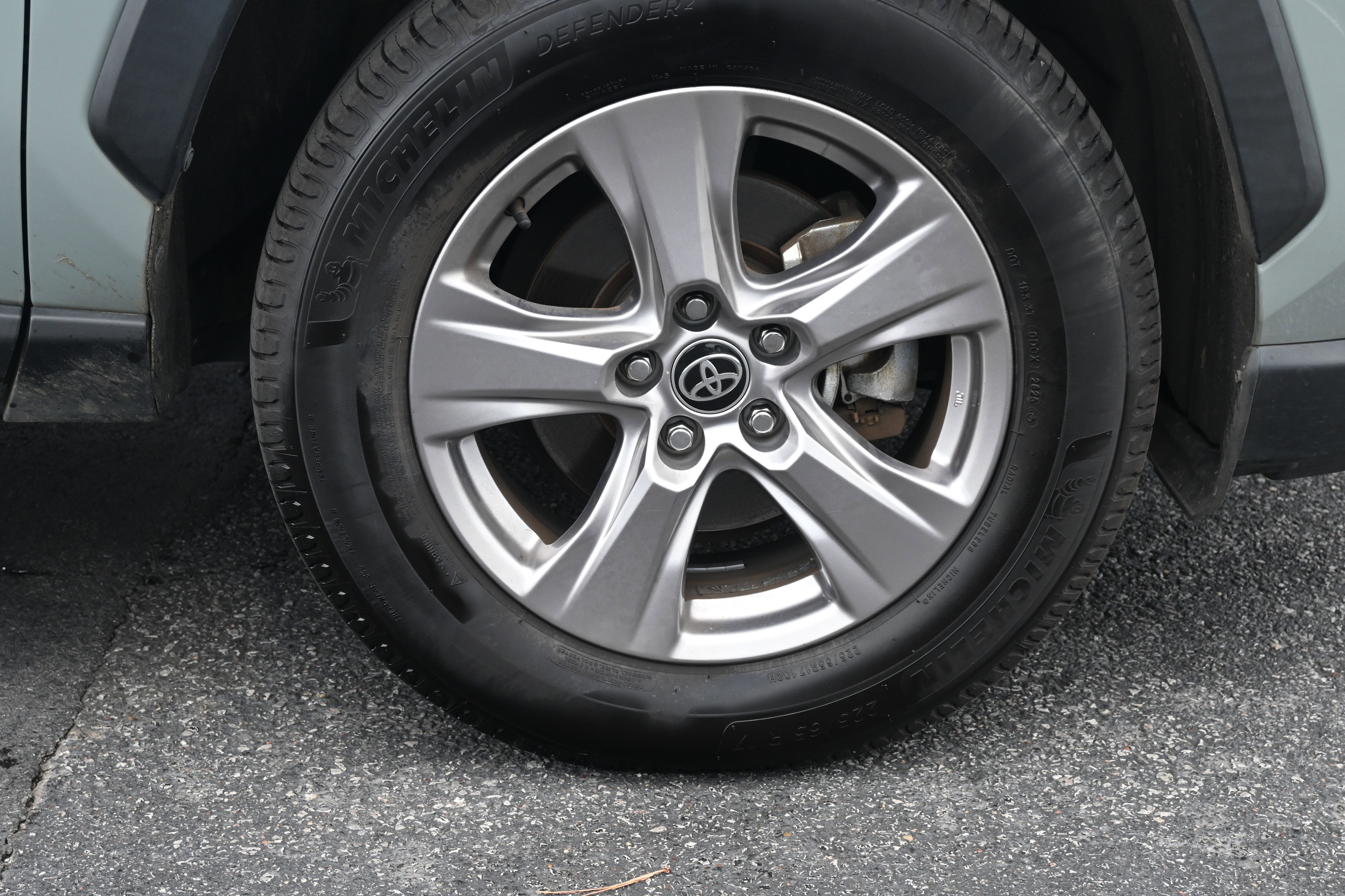 Used 2022 Toyota RAV4 XLE image 13