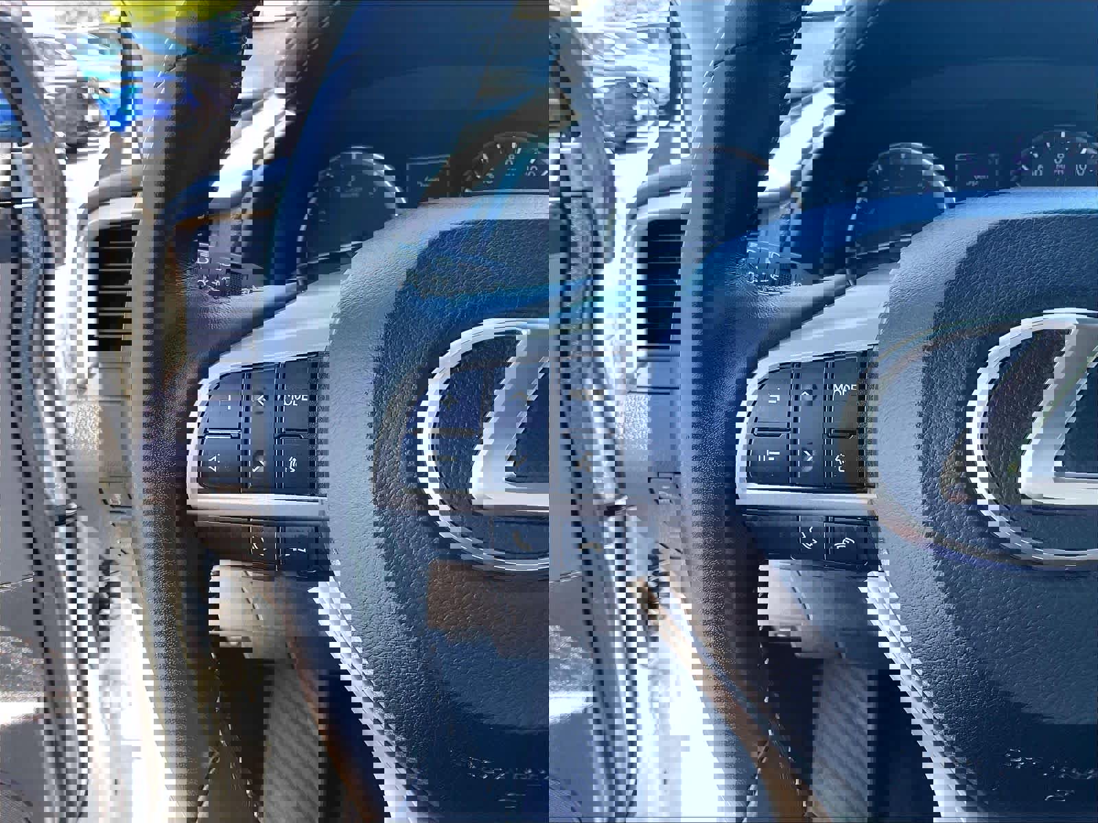 Used 2019 Lexus RX 350 FWD w/ Accessory Package image 19