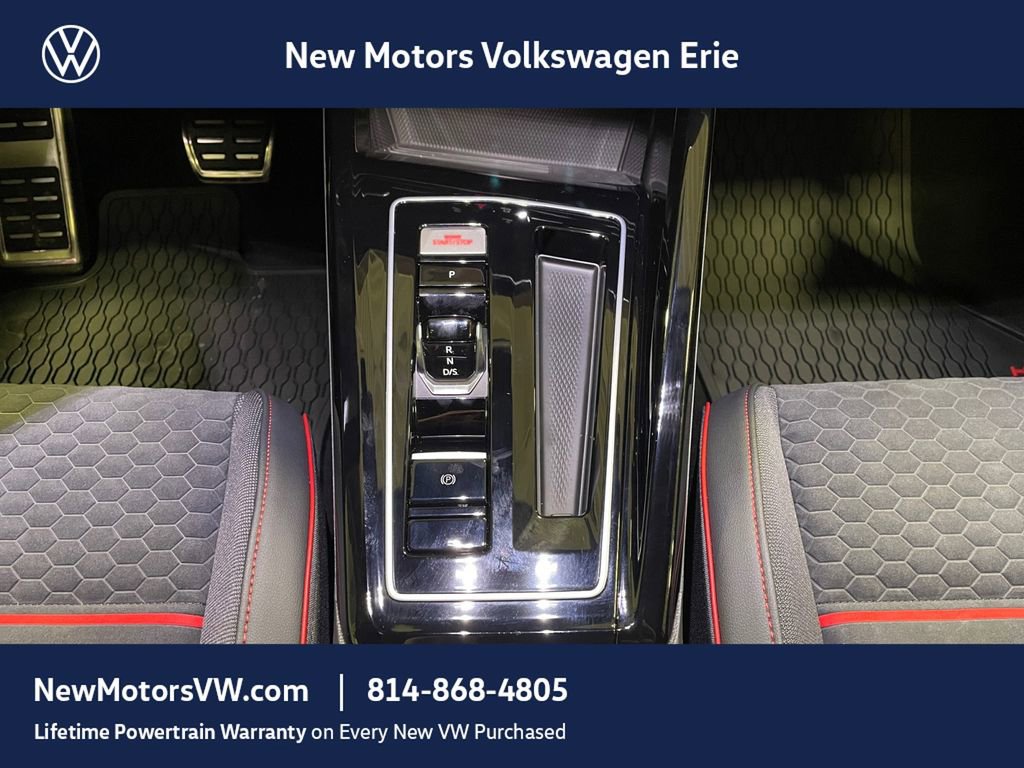 New 2026 Volkswagen GTI SE FWD image 11