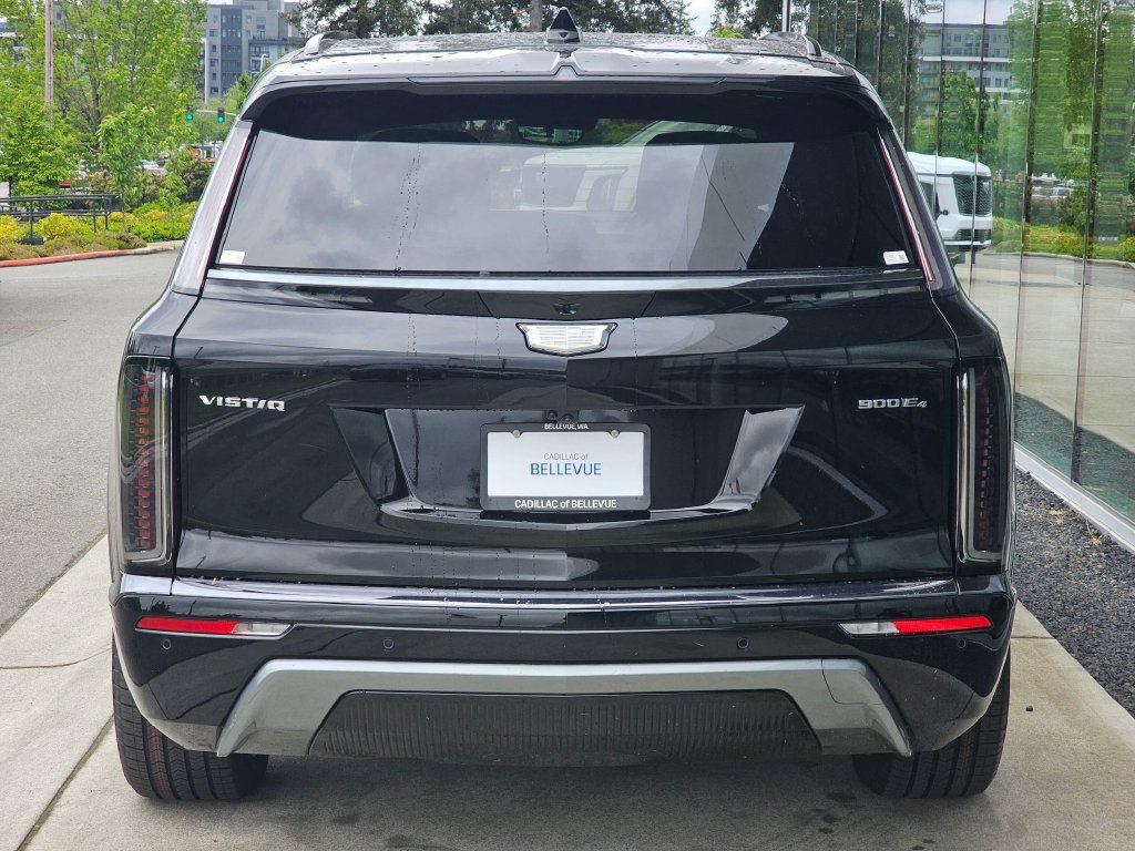 Used 2026 Cadillac Vistiq Sport AWD/4WD image 4
