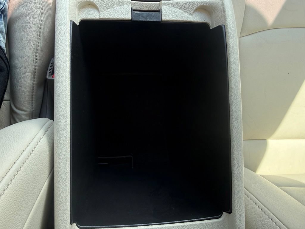 Used 2021 Chevrolet Malibu LT w/ Leather Package FWD image 28