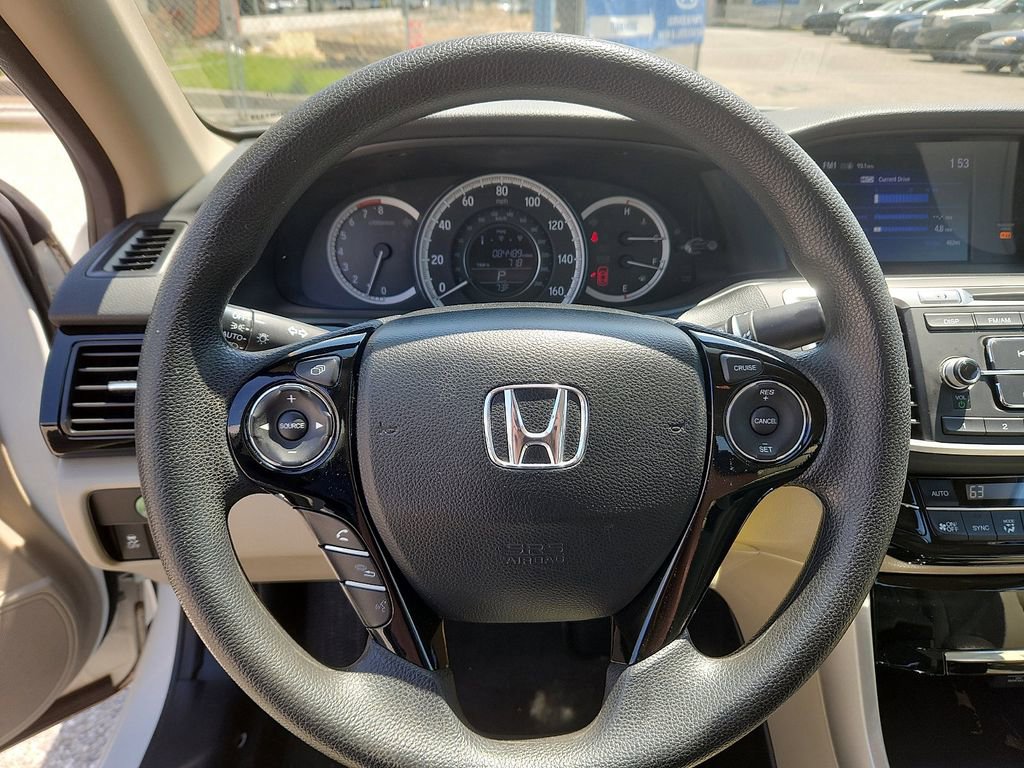 Used 2017 Honda Accord LX image 14