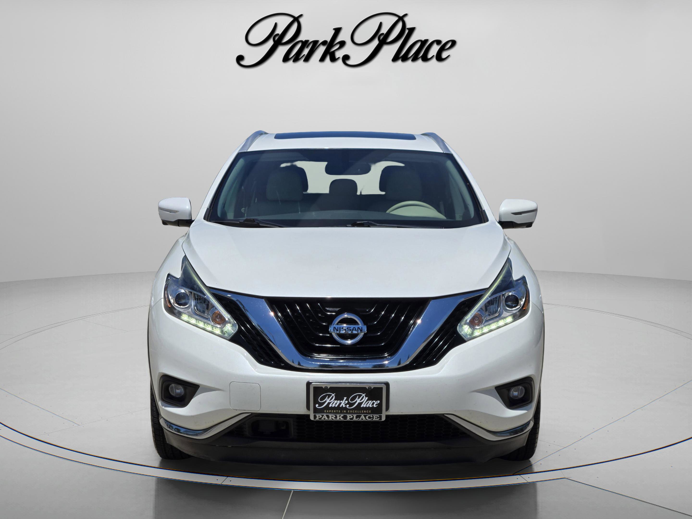 Used 2017 Nissan Murano Platinum w/ Platinum Technology Package FWD image 8